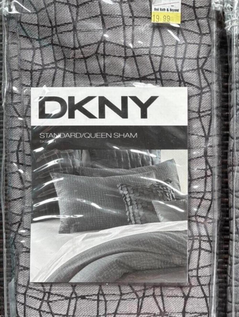 New DKNY  Standard/Queen Pillow Shams SKETCH Charcoal Grey Gray Machine Wash